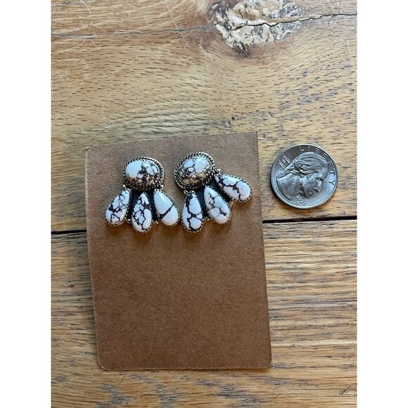 WILD HORSE Sterling Silver Cluster Earrings Southwest Statement Studs - Picture 8 of 8